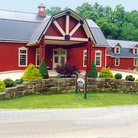 The Barn Inn Bed And Breakfast Millersburg Bagian luar foto