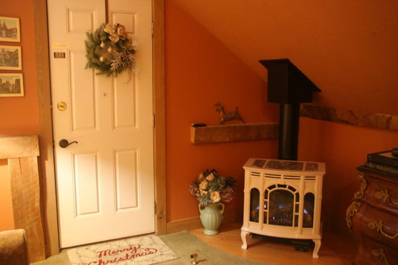 The Barn Inn Bed And Breakfast Millersburg Bagian luar foto