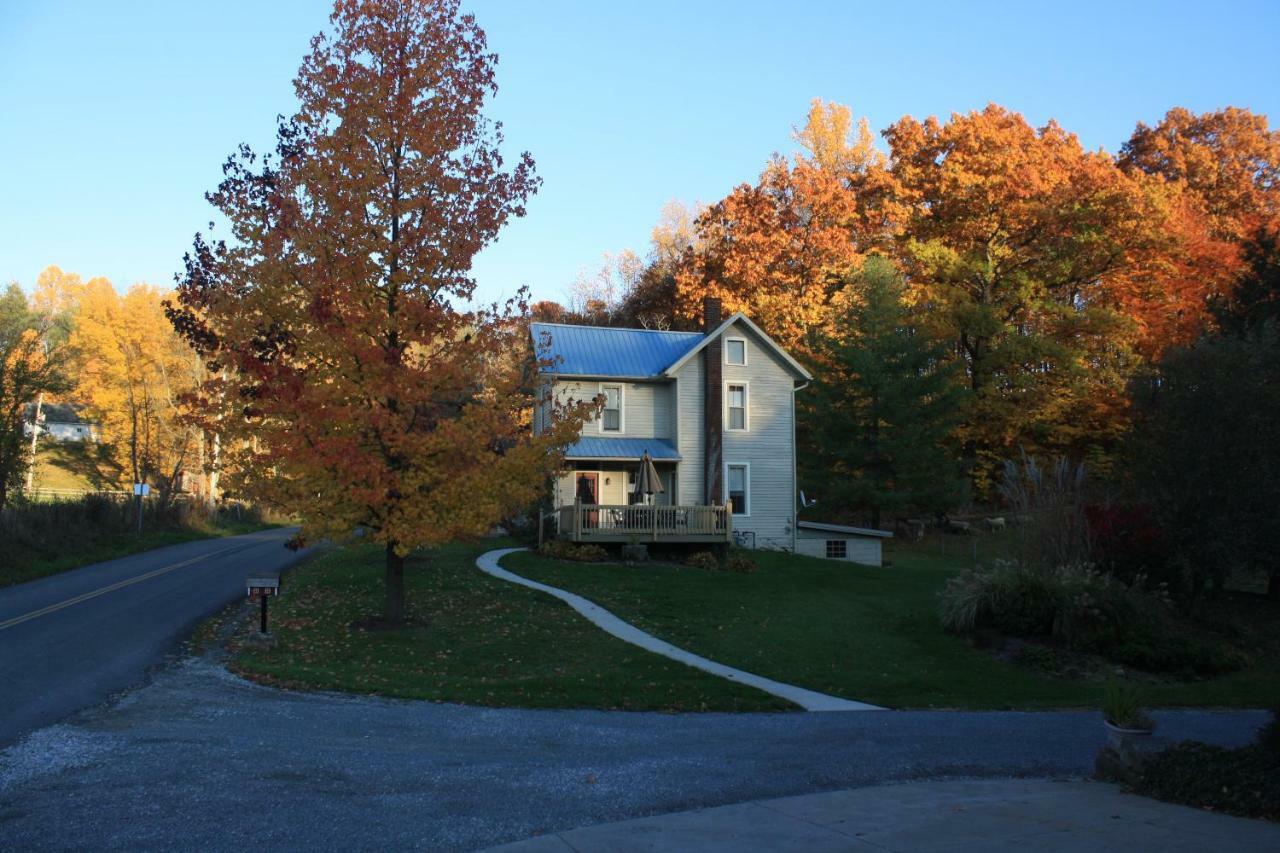 The Barn Inn Bed And Breakfast Millersburg Bagian luar foto