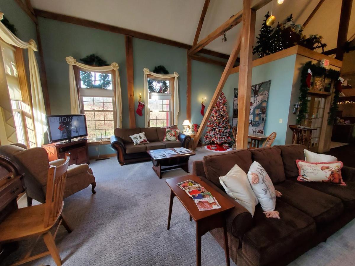 The Barn Inn Bed And Breakfast Millersburg Bagian luar foto